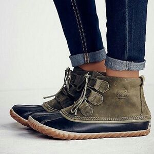 Sorel Out n’ About Classic Rain Boot • Size 7.5 • Waterproof